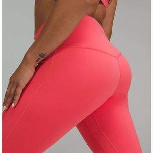 Brand : Lululemon | Style: Align High-Rise Pant 25” | Color : Pale Raspberry